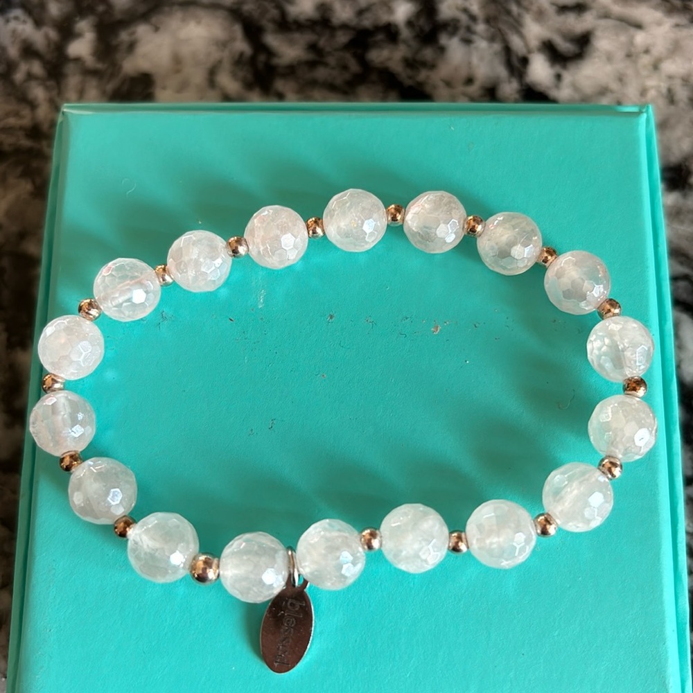 NWOT blessing bracelet rose quartz